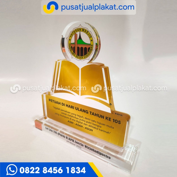 Plakat Yayasan Custom