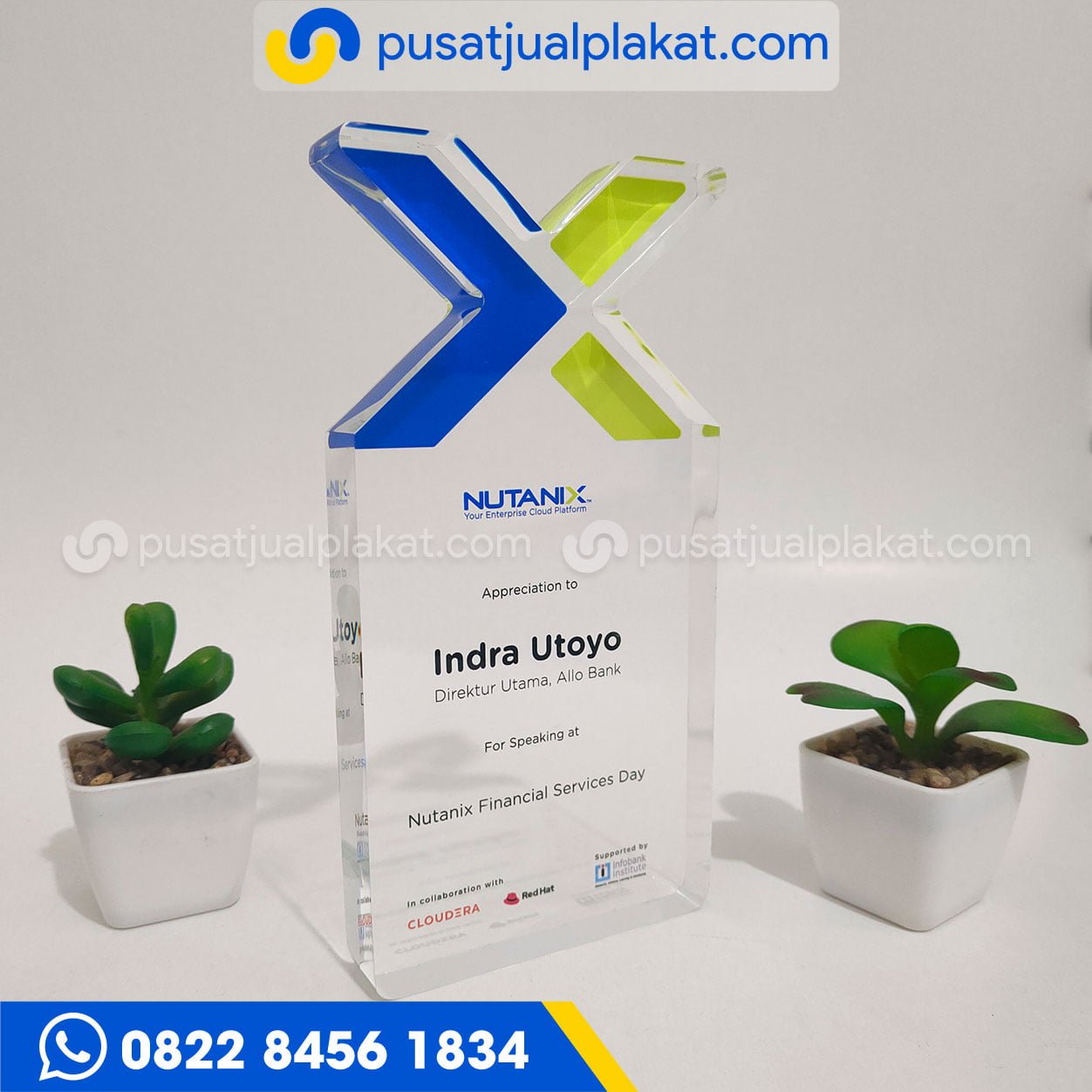 Plakat Pembicara Unik