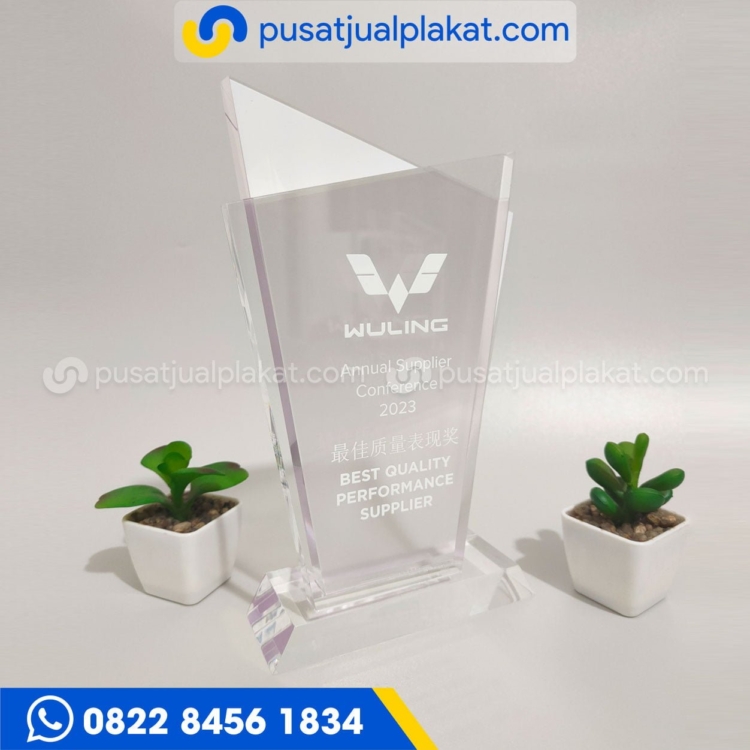 Plakat Penghargaan Untuk Supplier