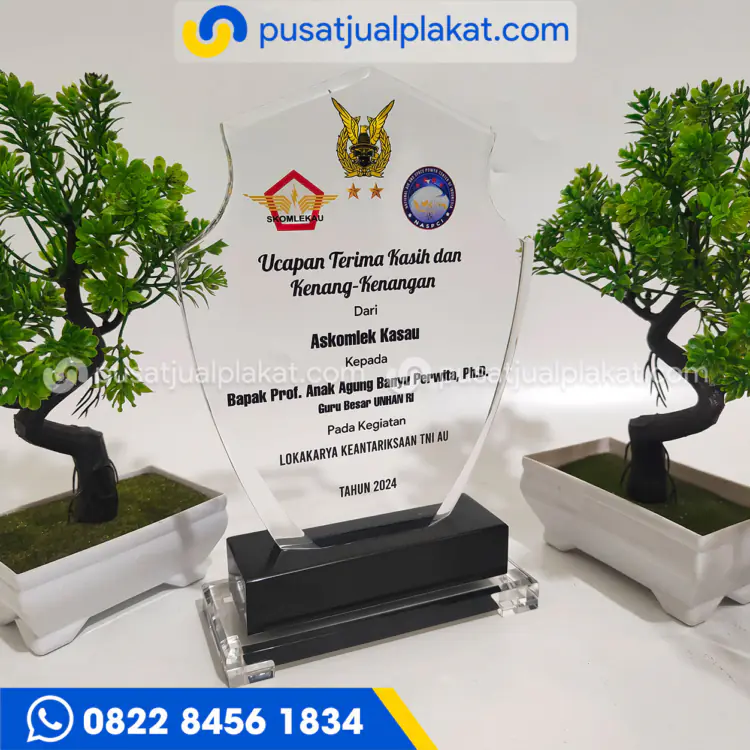 Plakat Custom Ucapan Terima Kasih dan Kenang-kenangan