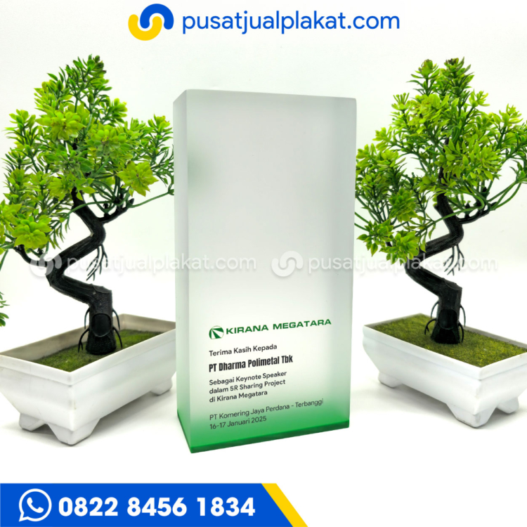 Plakat Keynote Speaker Resin Custom Doff Plakat Keynote Speaker Resin Custom Doff