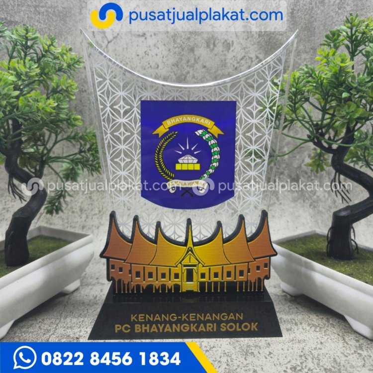Plakat Kenang-Kenangan Bhayangkari PC Solok