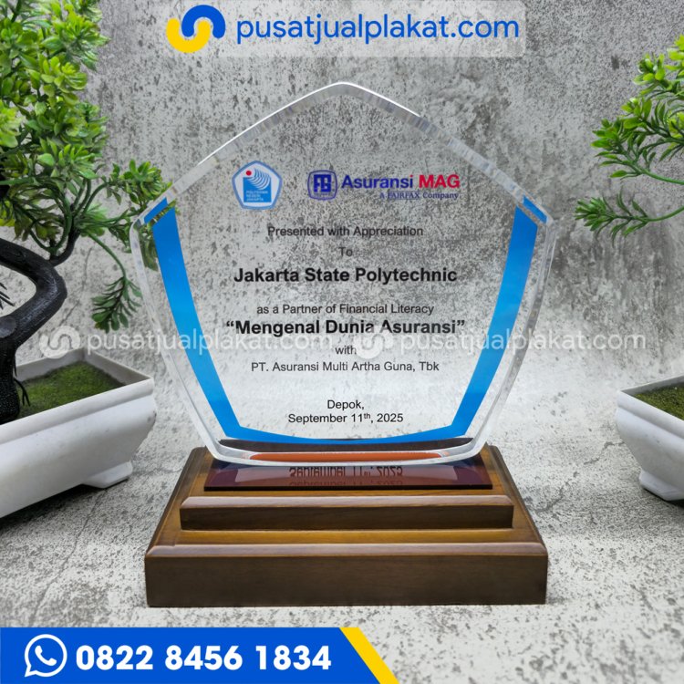 Plakat Akrilik Pentagonal Asuransi MAG