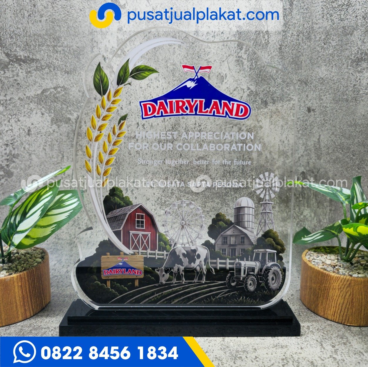 Jual Plakat Dairyland Custom Profesional dan Eksklusif