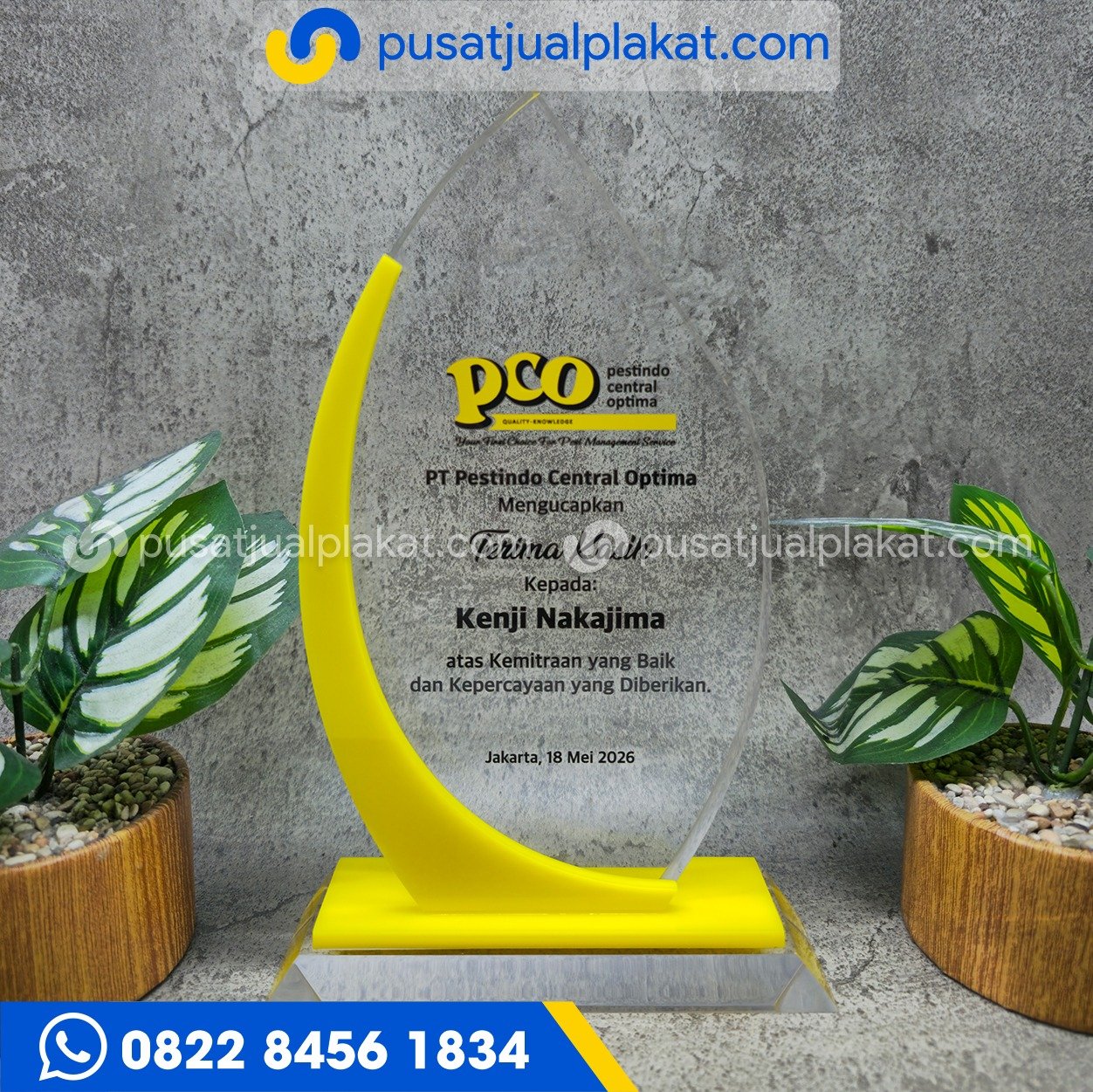 Jual Plakat Kemitraan Akrilik Custom Profesional dan Eksklusif