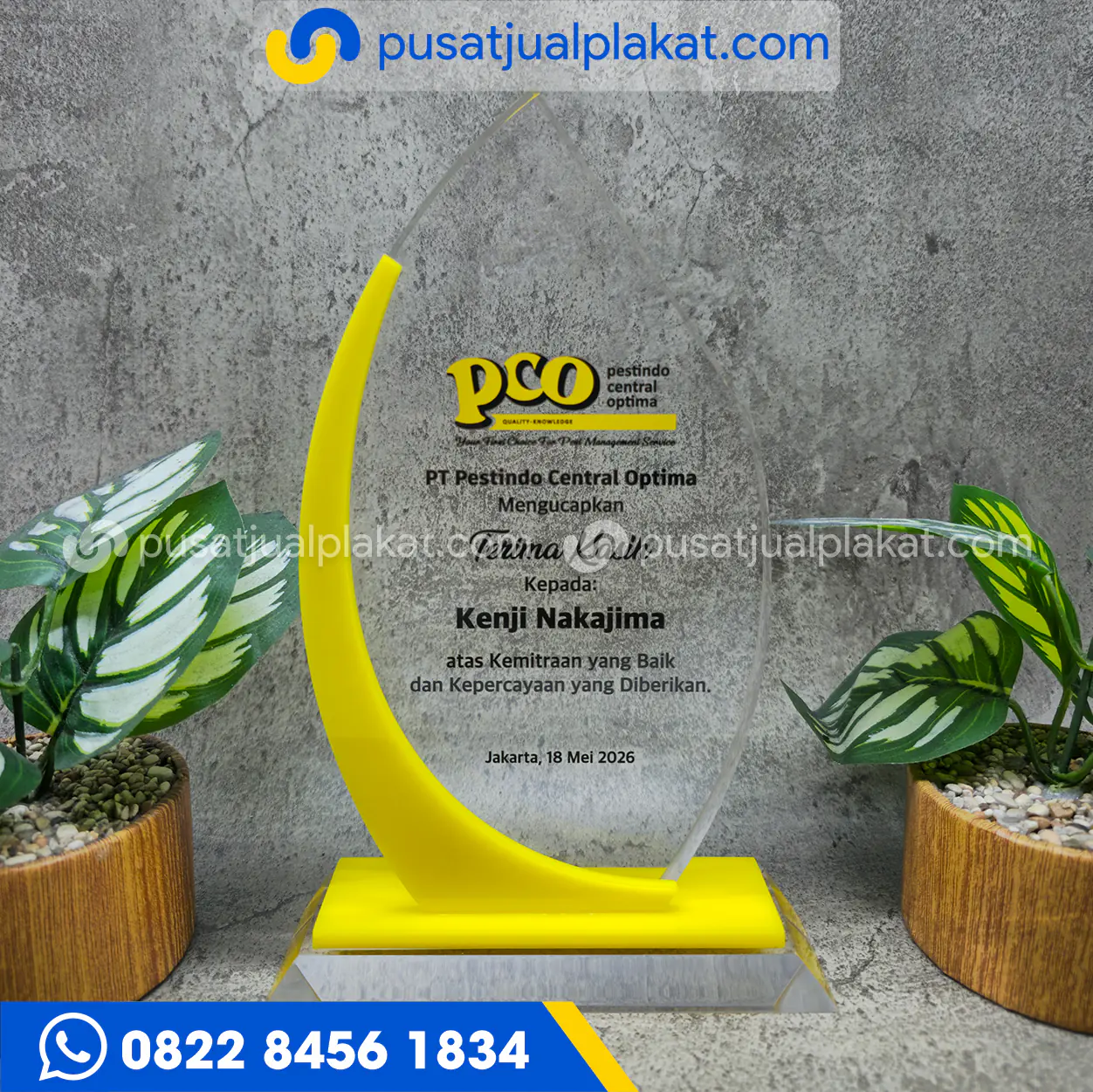 Jual Plakat Kemitraan Akrilik Custom Profesional dan Eksklusif
