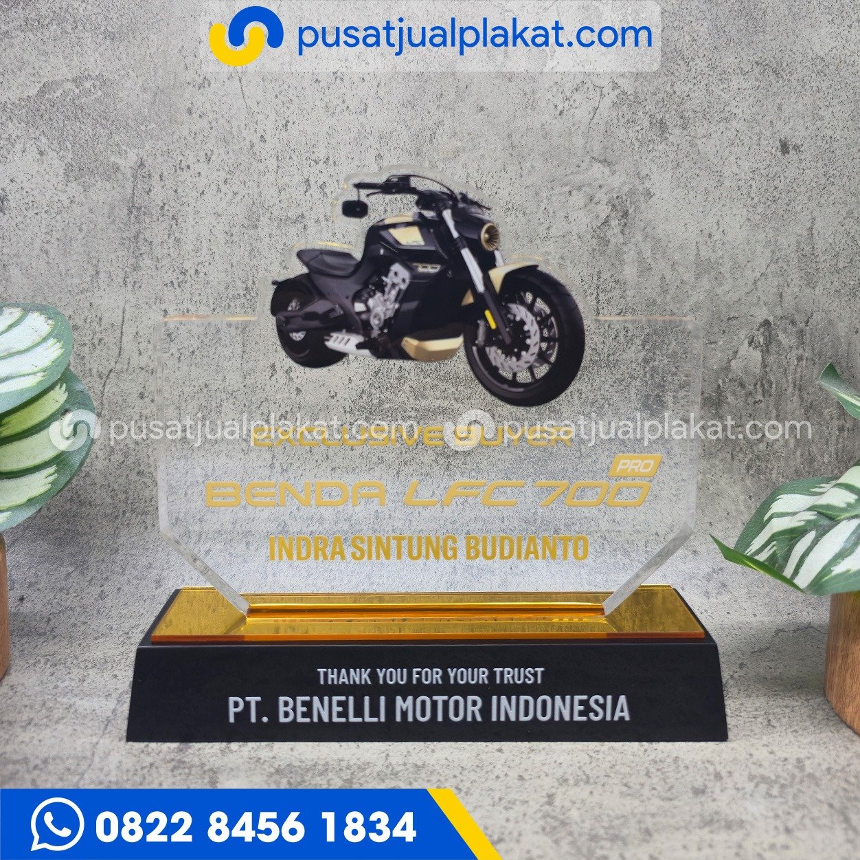 Jual Plakat Motor Benelli Custom Profesional dan Eksklusif