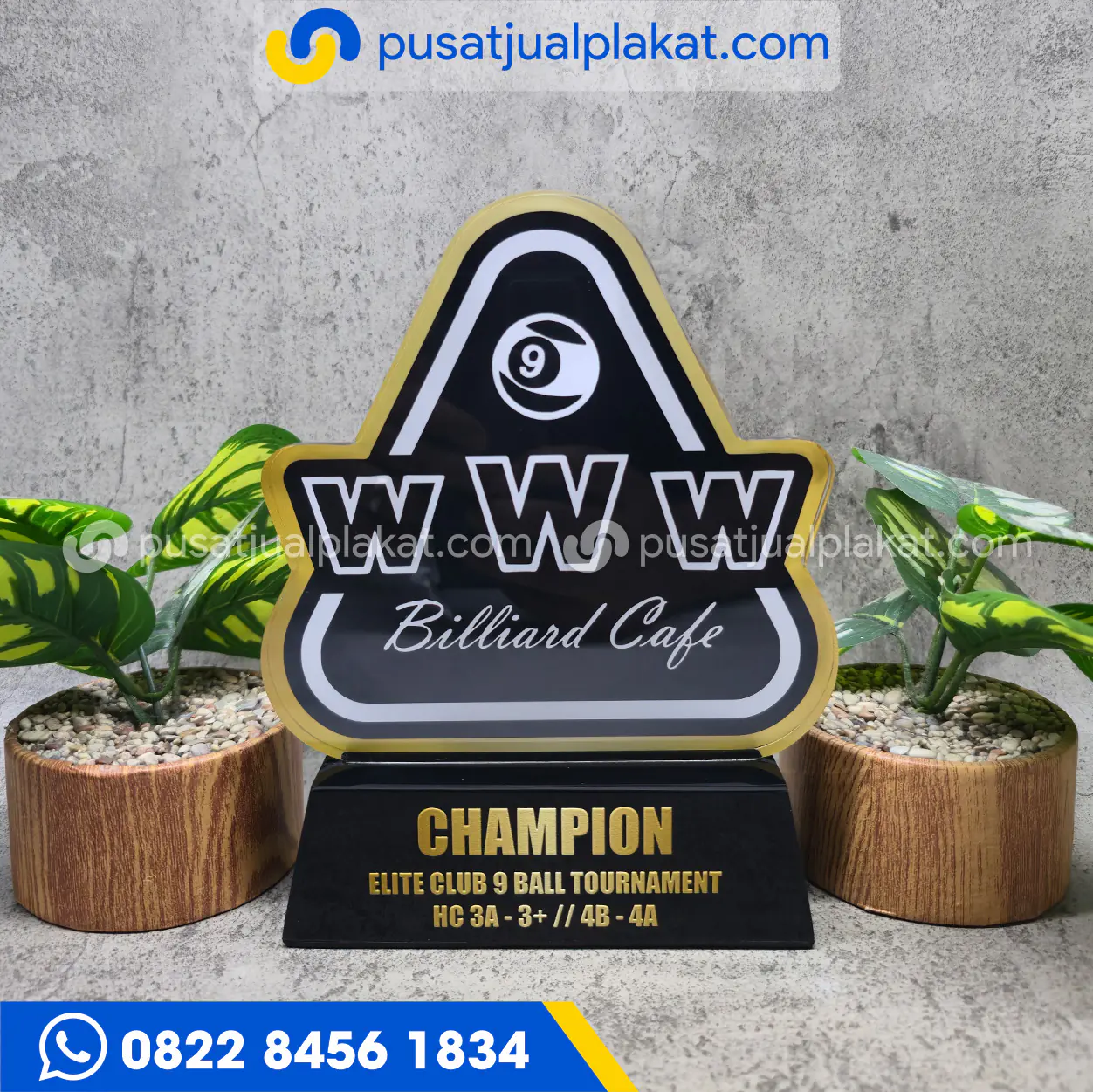 Jual Plakat Billiard Segitiga Akrilik Custom Profesional dan Eksklusif